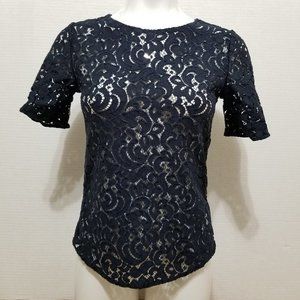 Ann Taylor LOFT top Small unlined floral lace button keyhole back